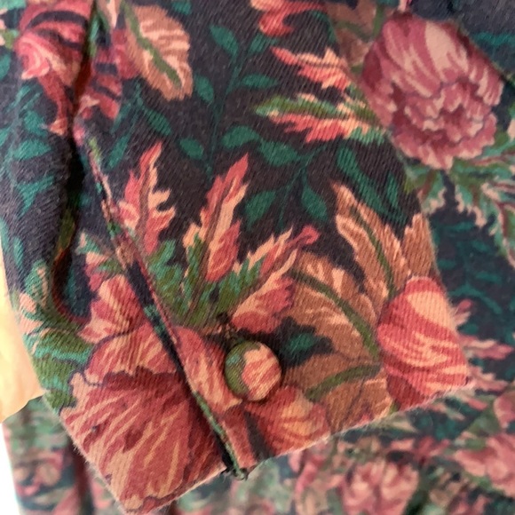 Vintage 1990s Laura Ashley Dress floral dress - 1 owner - Picture 6 of 11